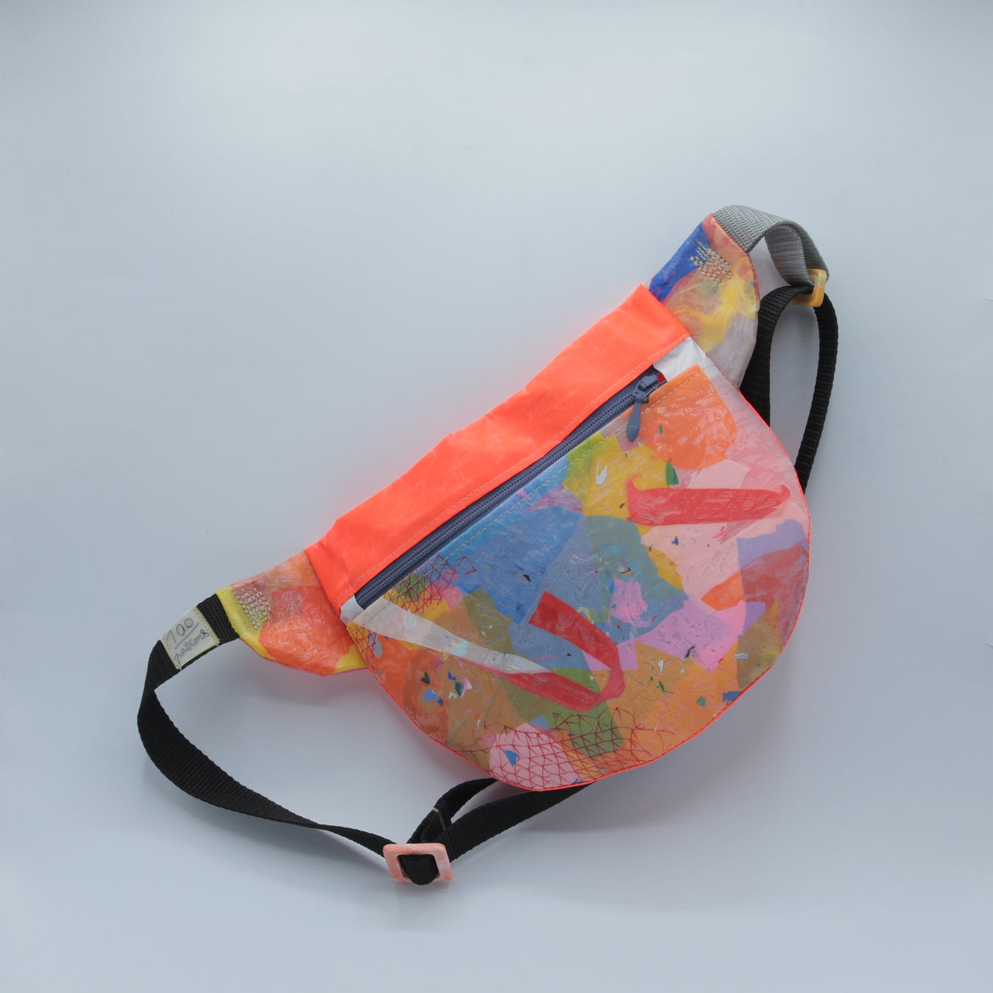 SAC BANANE PLASTIQUE RECYCLÉ 06
