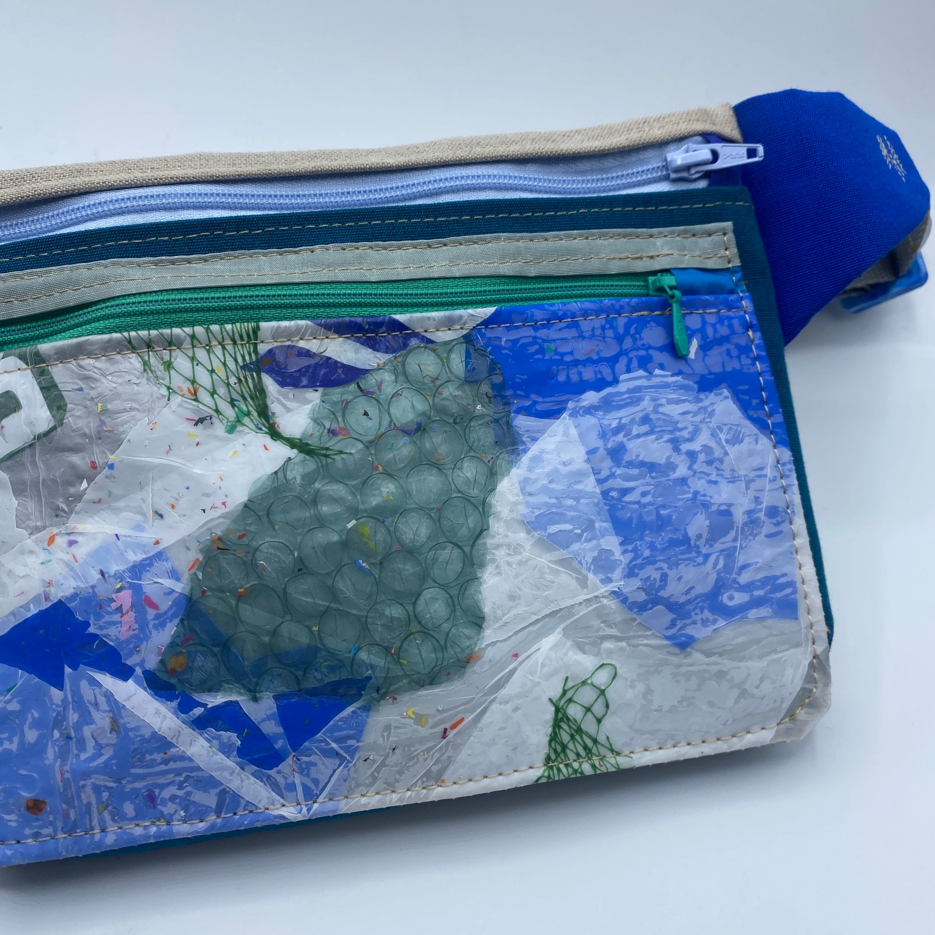 SAC BANANE PLASTIQUE RECYCLÉ DOUBLE POCHE #1